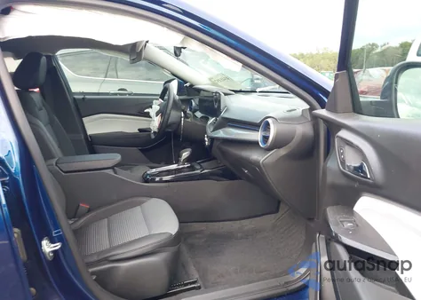 2024 Chevrolet Trax Fwd Lt z USA, uszkodzony, nr VIN KL77LHE27RC204415